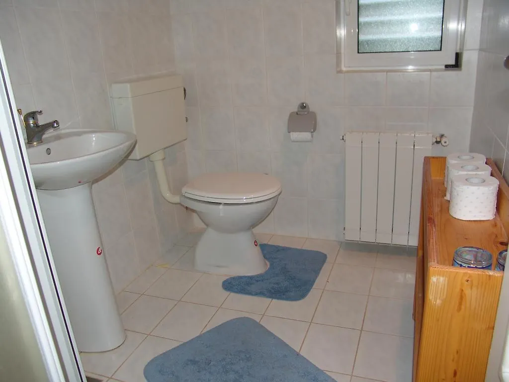 Apartments Bellavista روفينجسكو سيلو كرواتيا